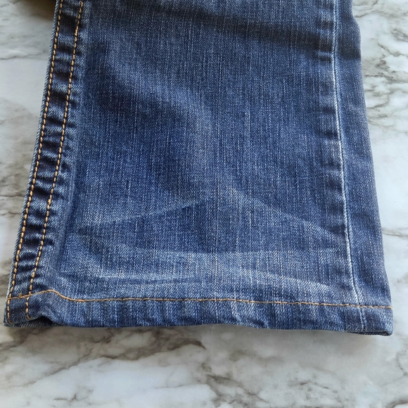 LONDONJEAN VS Low 5 Flap Distressed Jeans - Picture 10 of 14